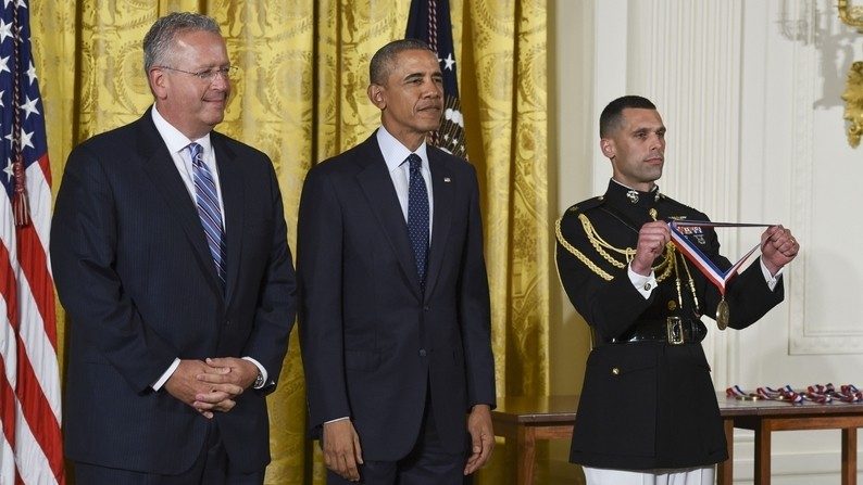joseph desimone and president barak obama at the white house ceremony